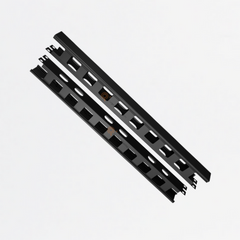 Organizador Horizontal L19" tipo canaleta 40X40, Ref OH19-40X40, Marca Adler (Bajo Pedido)