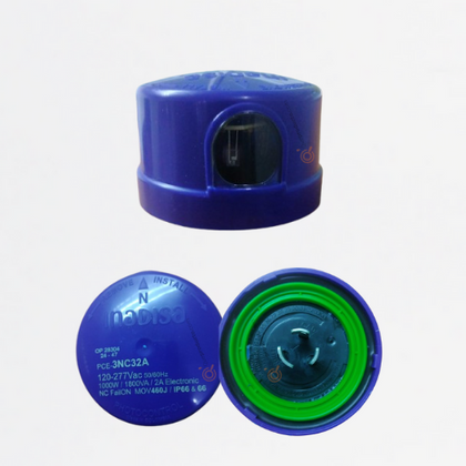 Fotocontrol Azul Multicarga, 105-305 Vop, 120-277 V red, Ref PCE-3NC32A-IP66, Marca Inadisa (S)