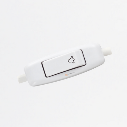Pulsador de Paso 10A Blanco, 120-220V, Ref 1185, Marca EXE (S)